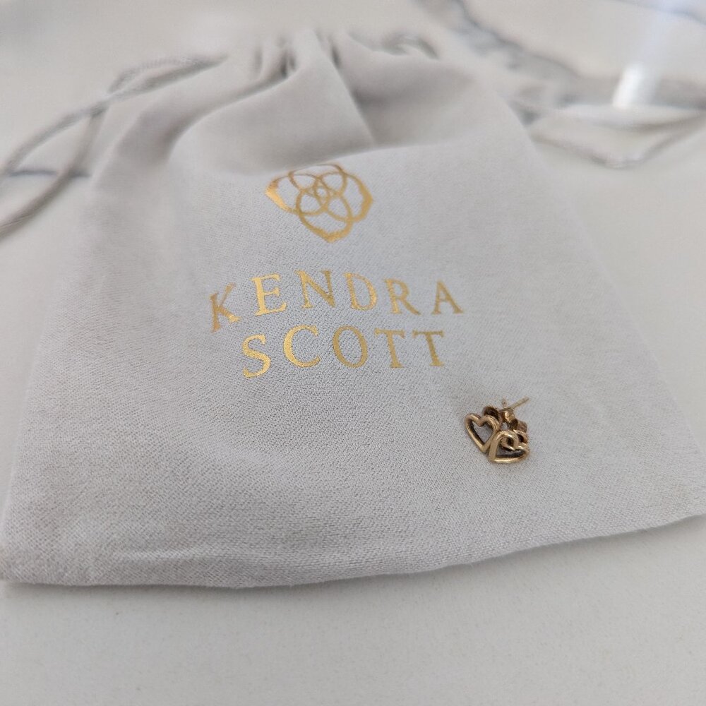 Kendra Scott open heart studs gold
